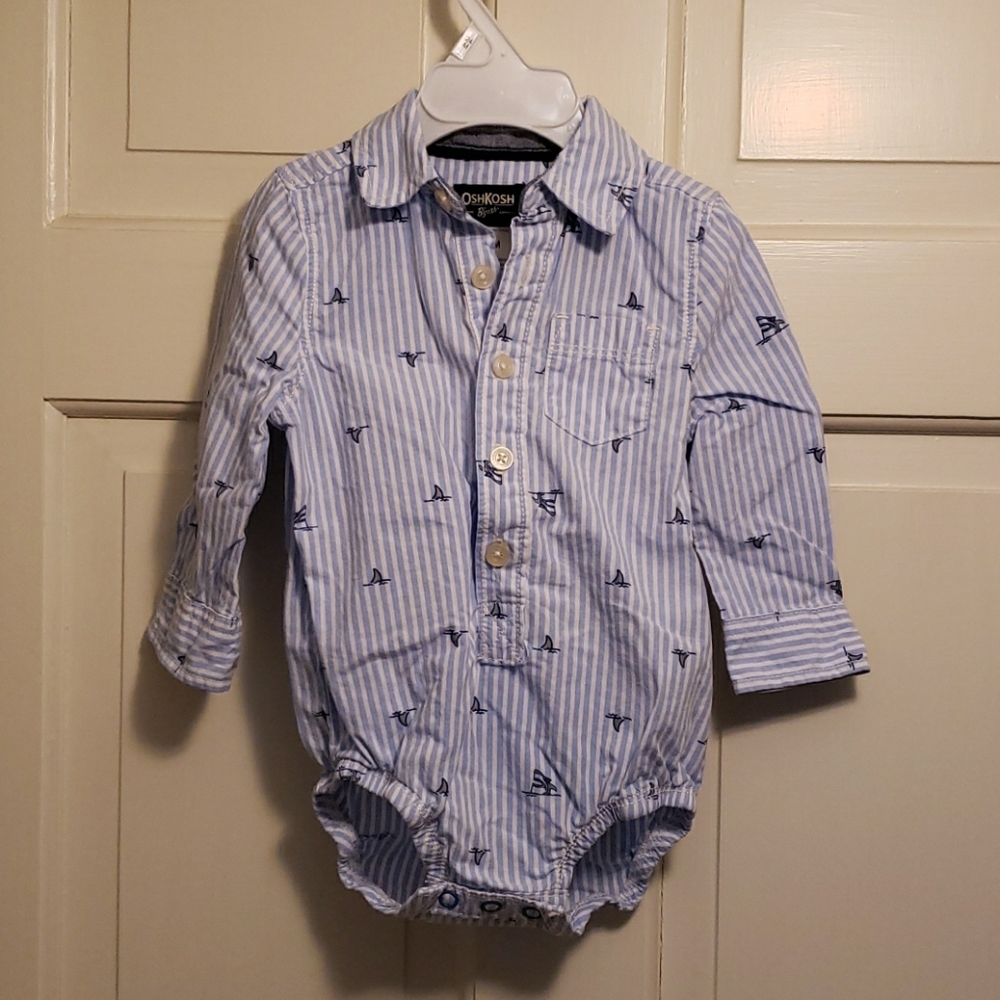 Boy's shark onsie, 12 months, osh kosh